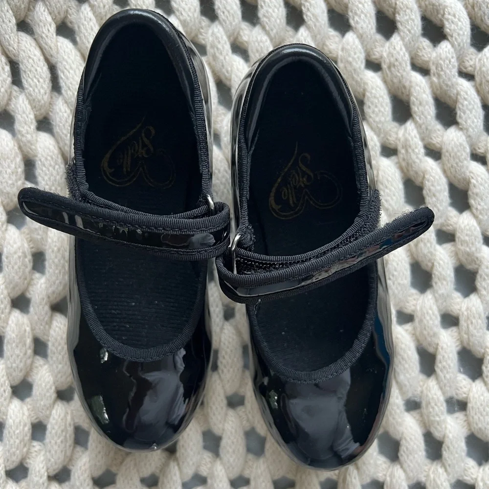 Stelle girls tap shoes size 12 little kids lightly worn